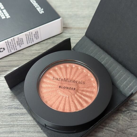 bareMinerals Other - BareMinerals Gen Nude Blush Plus Bronzer Kiss Of Rose